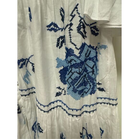 Sundance White Blue Floral Embroidered Tiered Button Down Midi Dress sz L NWOT - Picture 6 of 10